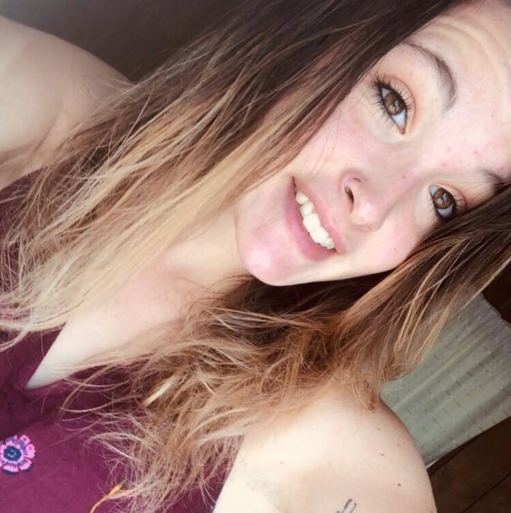 Meet your Posher, Raegan